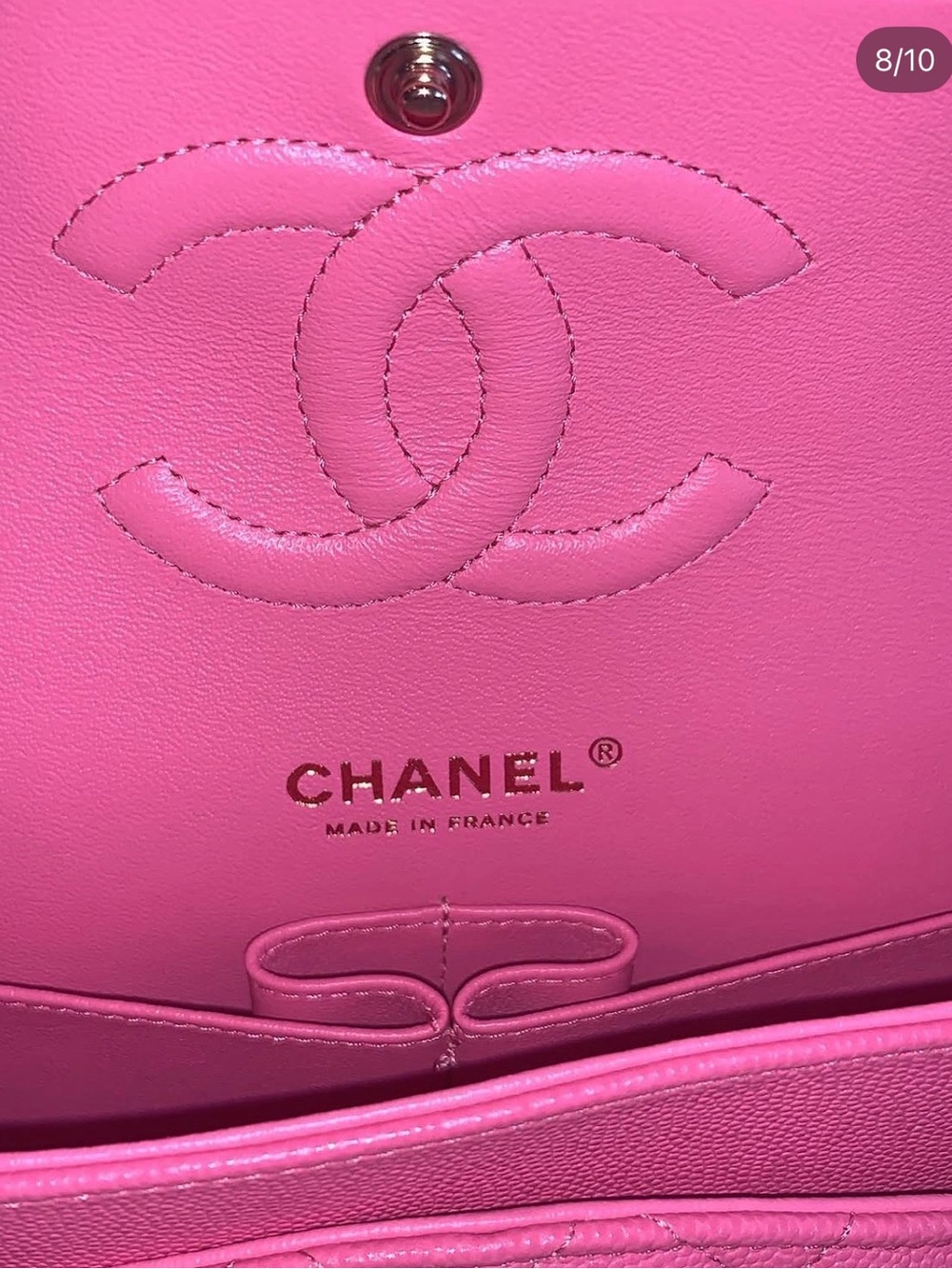 CHANEL Bubble gum 19C Chain Crossbody Bag - Picture 7 of 8
